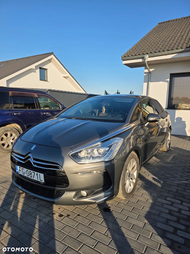 Citroën DS5 2.0 HDi Hybrid4 SoChic MCP - 2