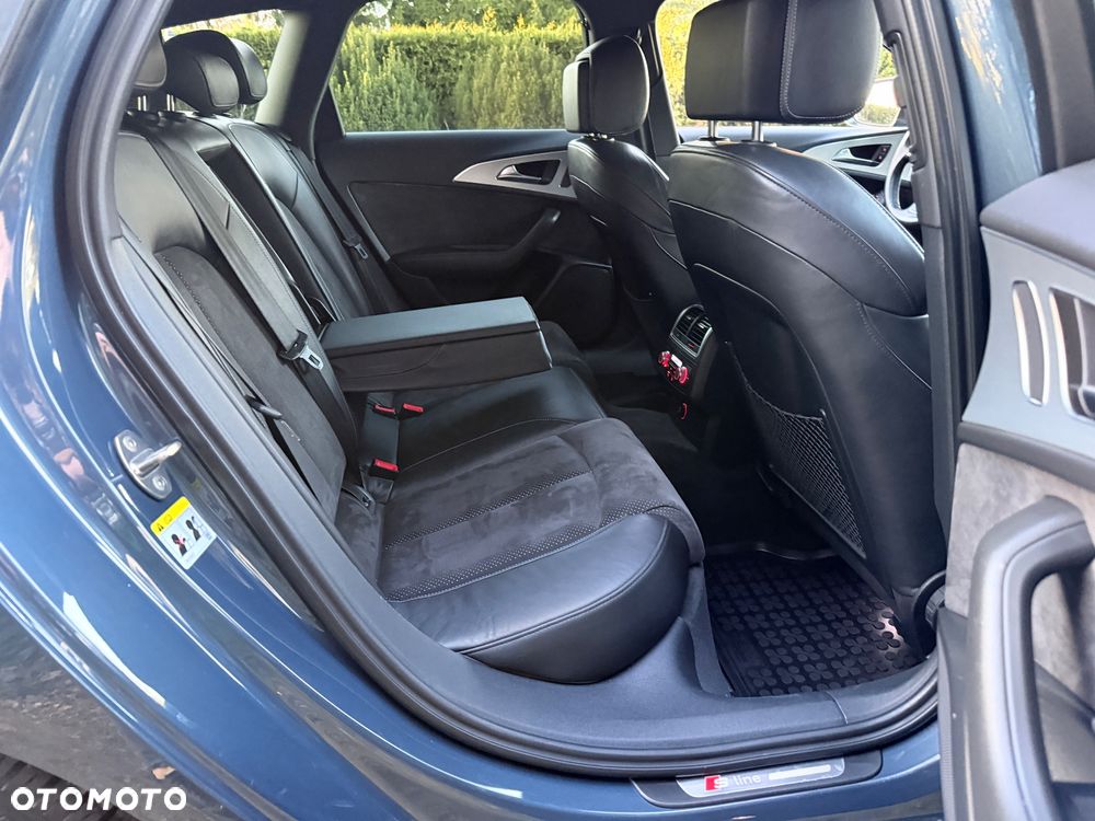 Audi A6 Avant - 16