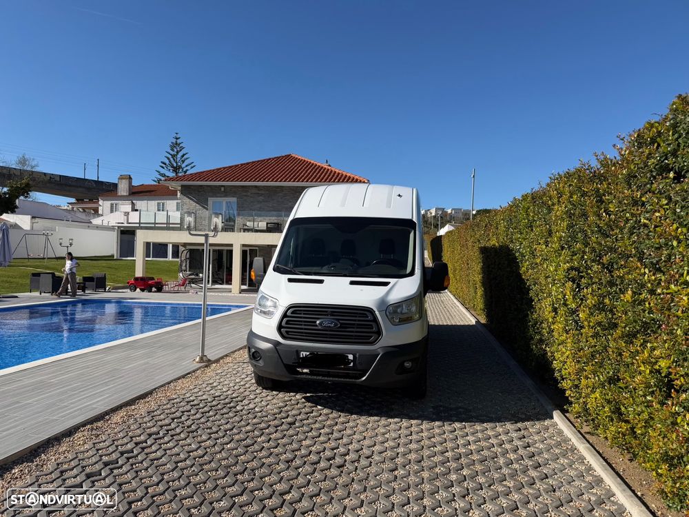 Ford Transit - 1