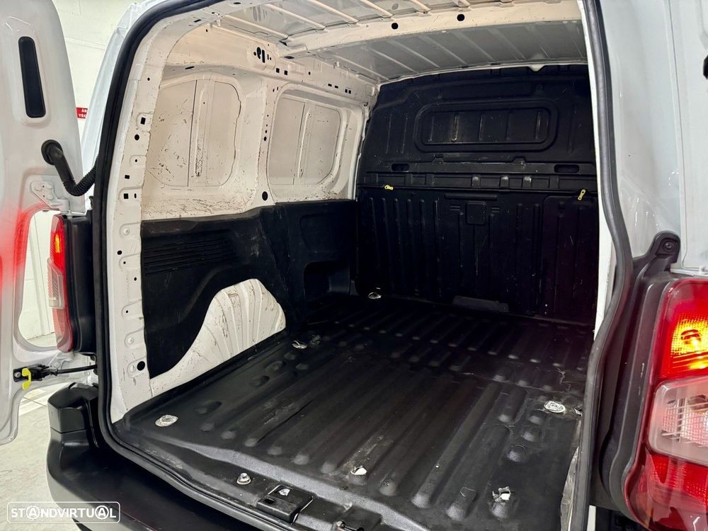 Citroën Berlingo 1.6 BlueHDi L1 Club 3L - 28