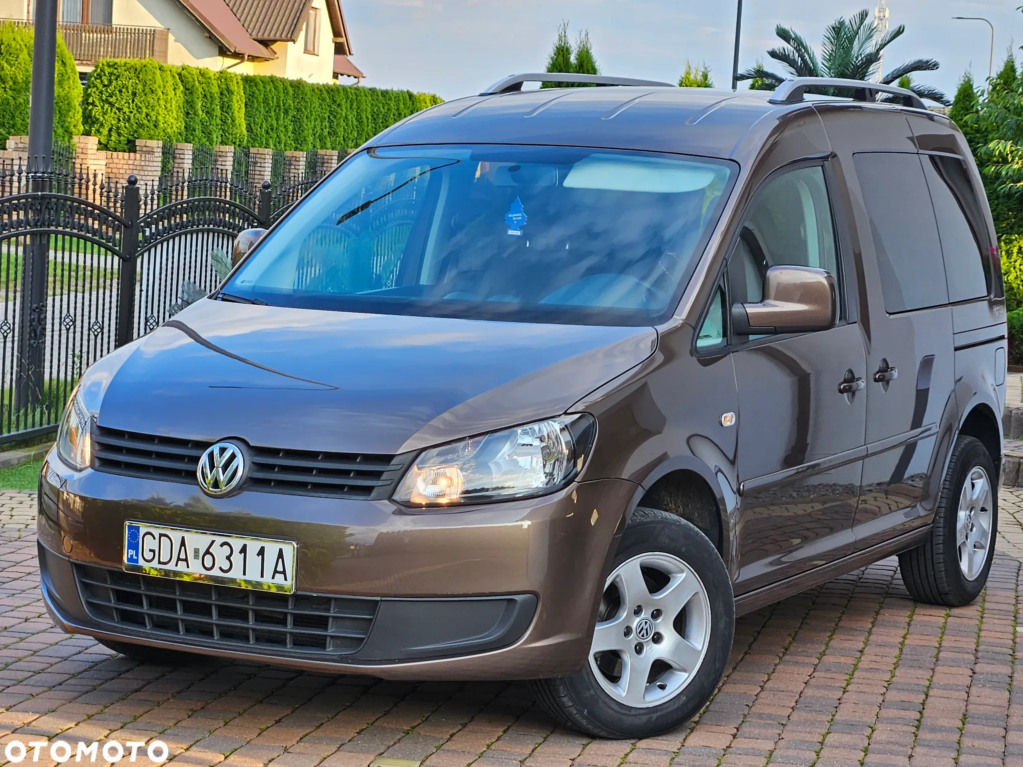 Volkswagen Caddy - 2
