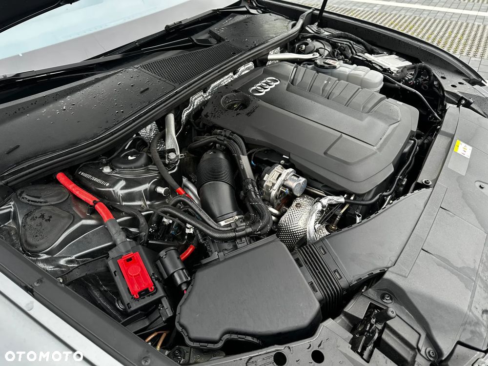 Audi A6 Avant - 33