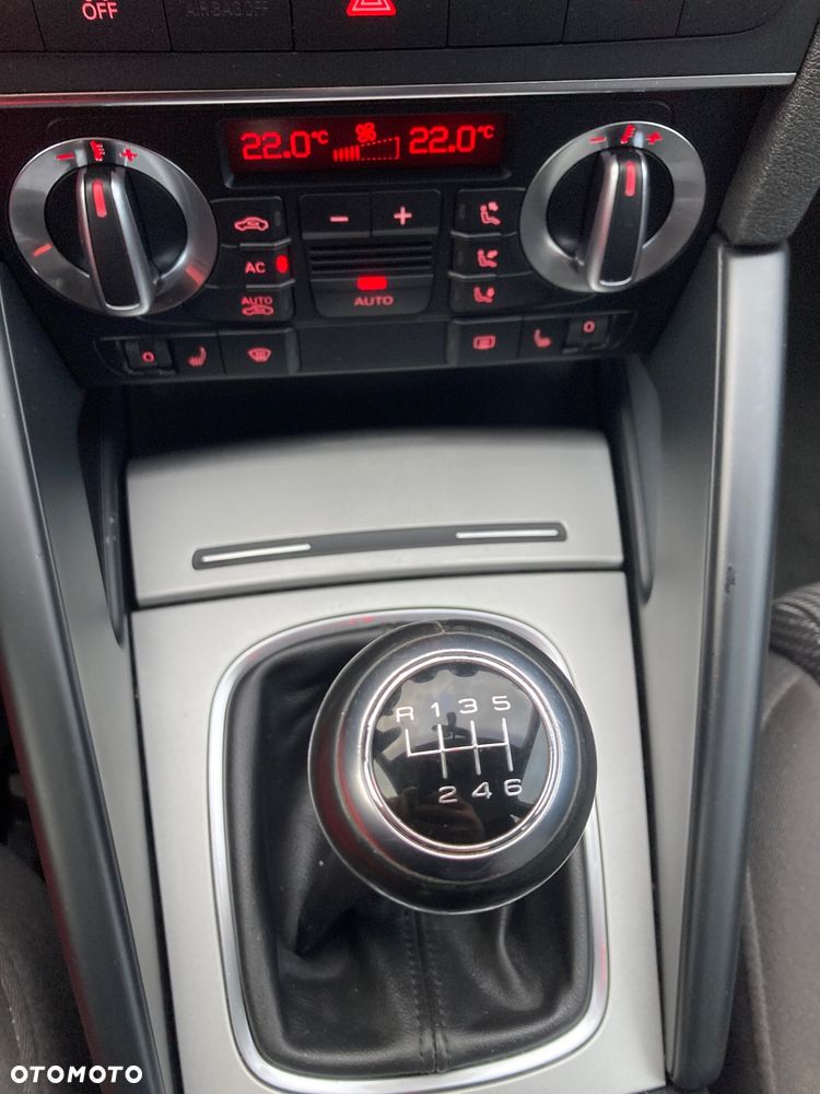 Audi A3 Sportback 2.0 TDI DPF Quattro Ambiente - 14