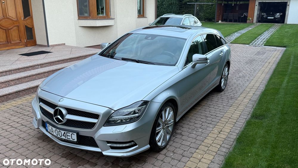 Mercedes-Benz CLS 350 CDI 4-Matic BlueEff - 6