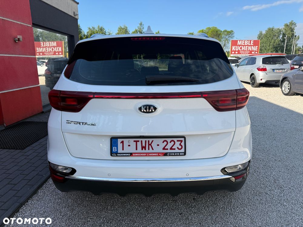 Kia Sportage 1.6 GDI 2WD Black Edition - 11