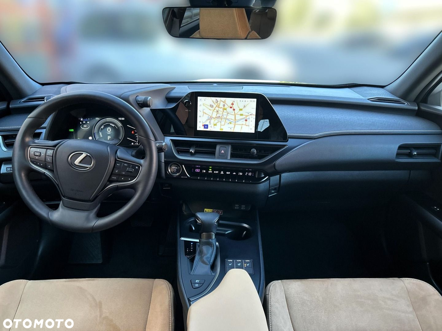 Lexus UX 250h GPF Business 2WD - 11