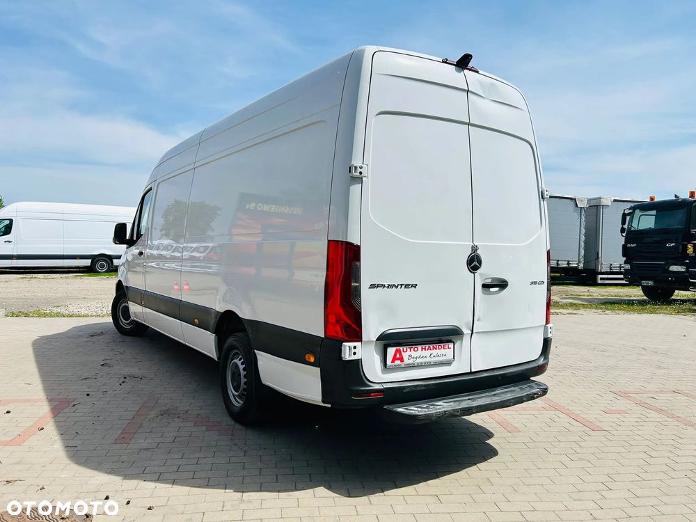 Mercedes-Benz Sprinter - 6