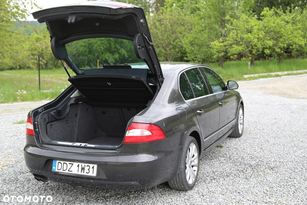 Skoda Superb 1.8 TSI Ambition - 4