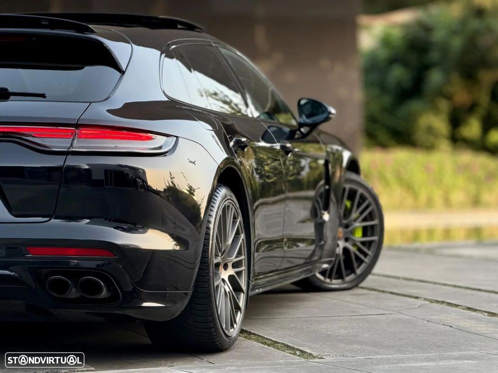 Porsche Panamera Sport Turismo 4 E-Hybrid Platinum Edition PDLS - 21