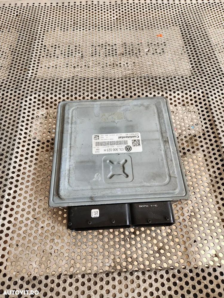 Calculator Motor ECU Vw Seat Skoda 1.6 Tdi Motor CAY Cod 03LH Golf 6 Jetta Touran Passat B7 Leon A3 - 5