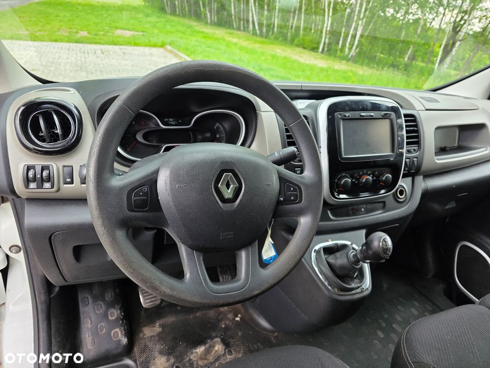 Renault Trafic - 8