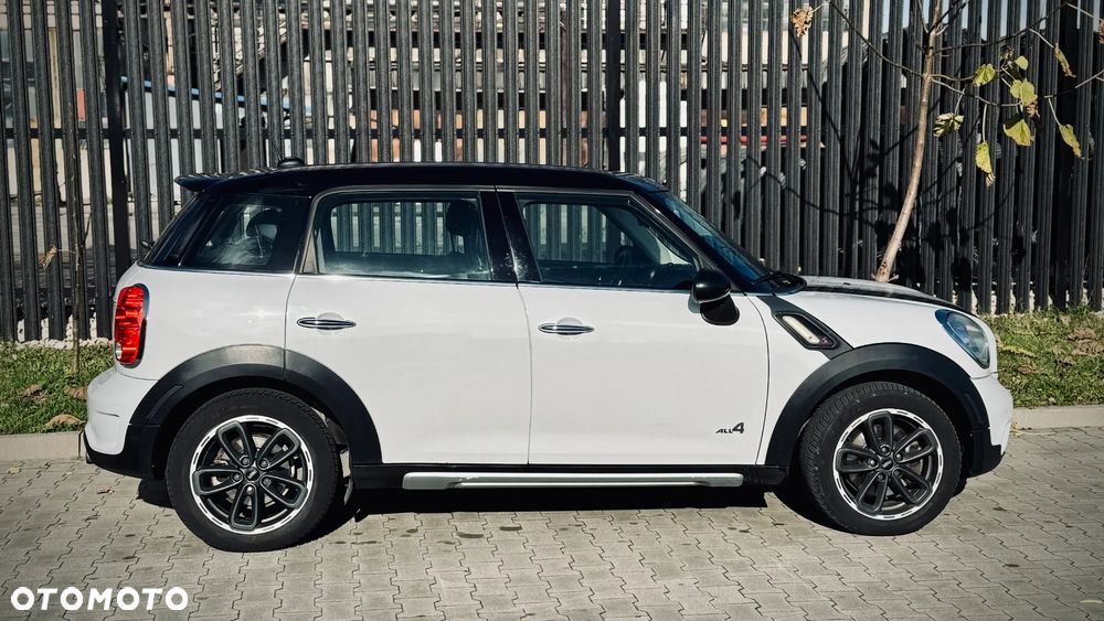 MINI Countryman Cooper S ALL4 - 2