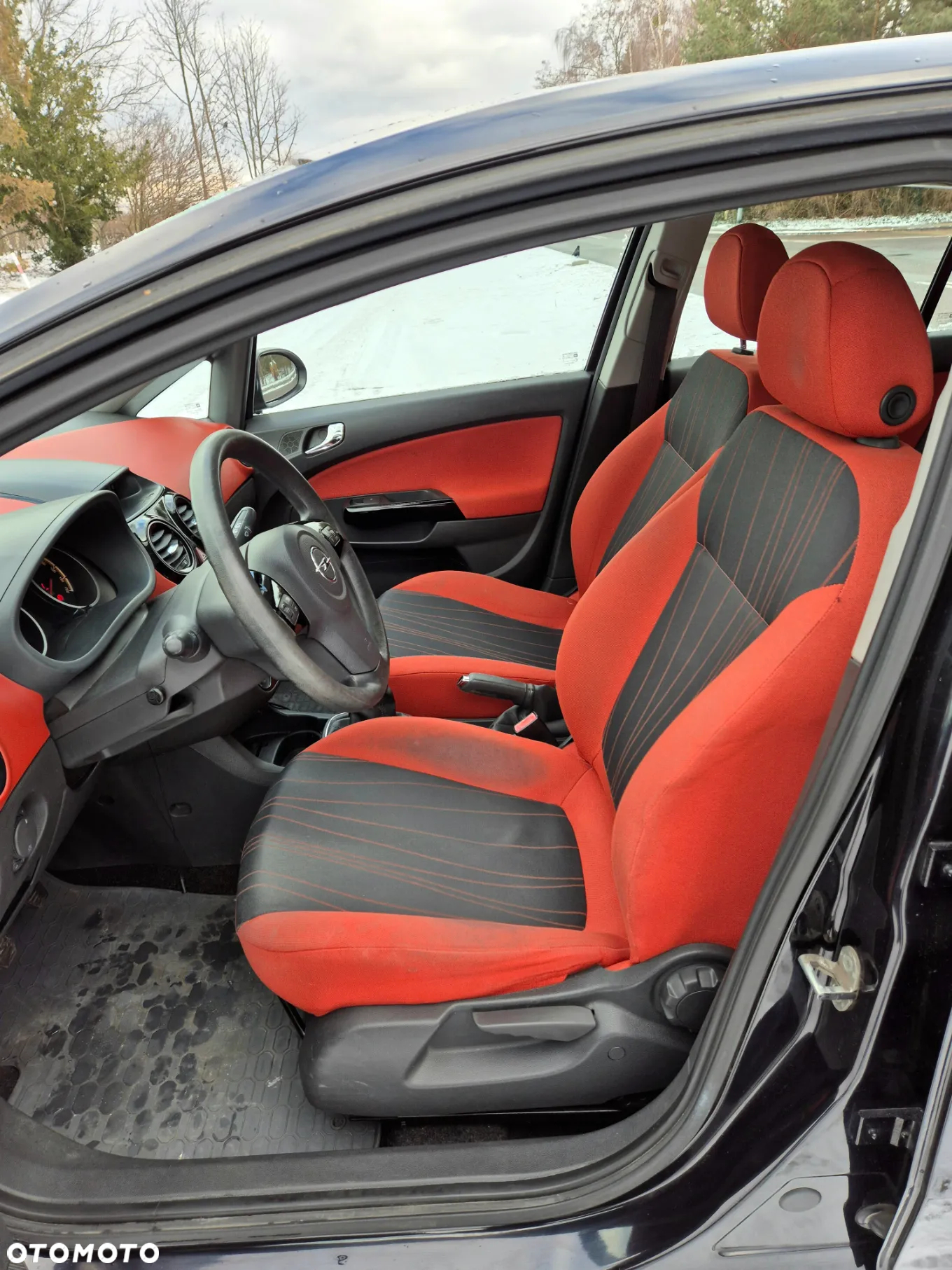 Opel Corsa 1.4 16V Enjoy - 9
