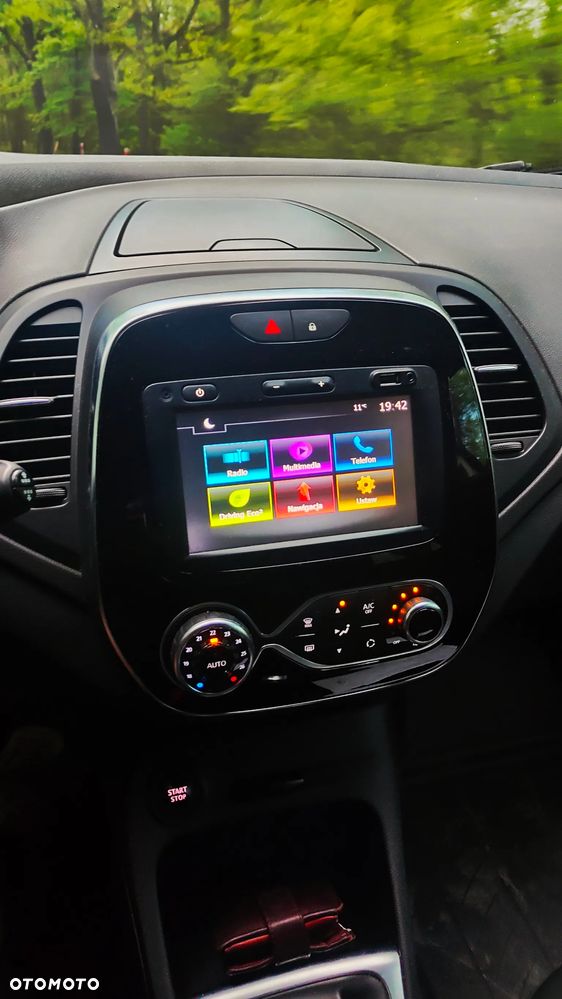 Renault Captur 1.2 Energy TCe Limited - 11