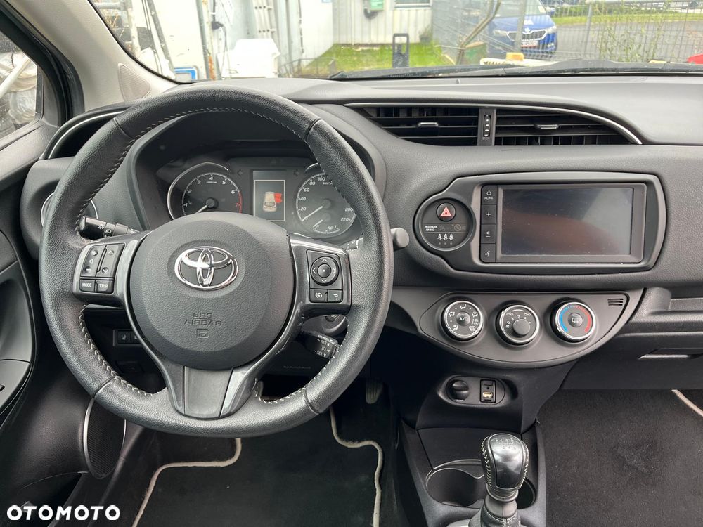 Toyota Yaris 1.5 20th Anniversary - 8