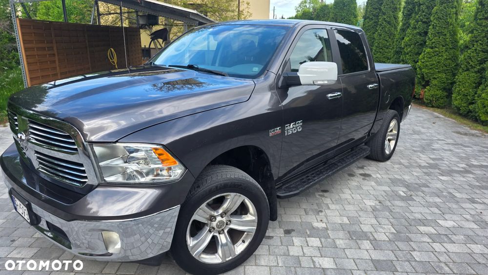 Dodge RAM - 1