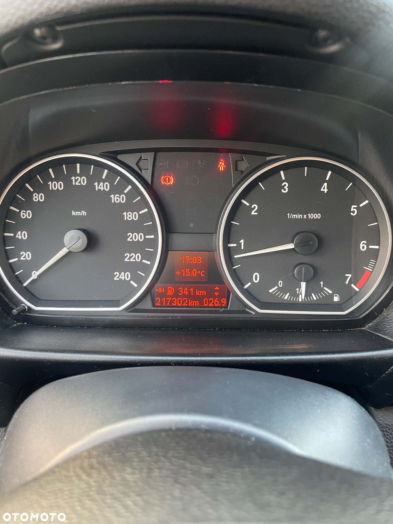 BMW Seria 1 116i - 8
