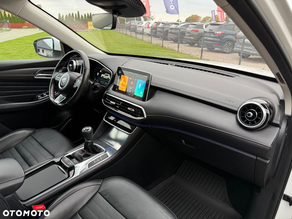 MG HS 1.5T-GDI Luxury - 21