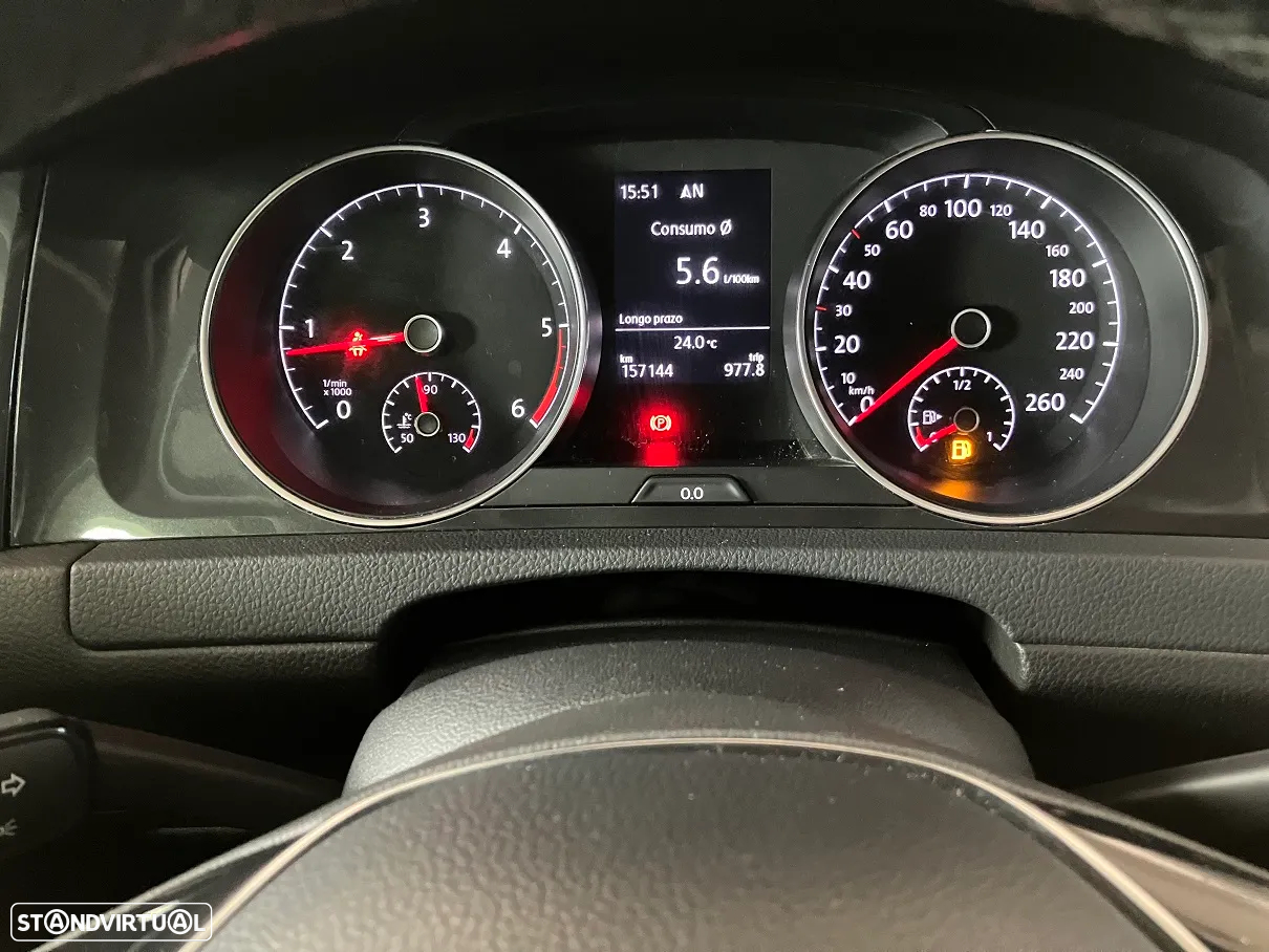 VW Golf Variant 1.6 TDi Confortline - 27