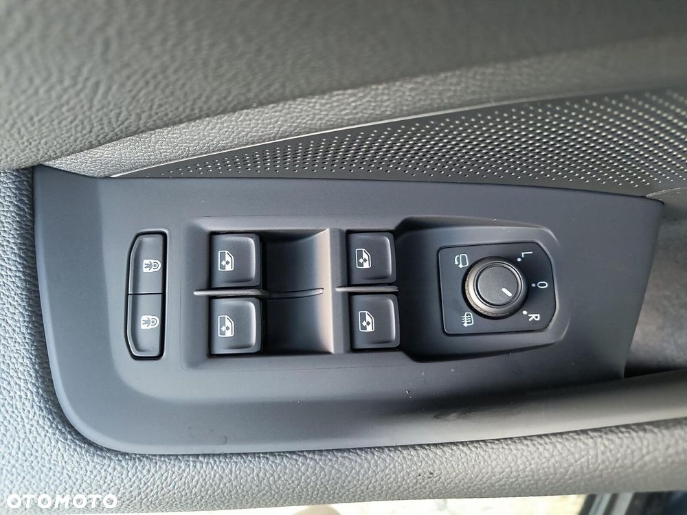 Skoda Superb 2.0 TSI Sportline DSG - 24