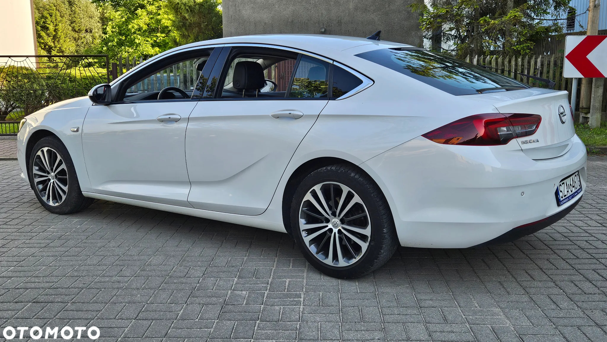 Opel Insignia 1.5 T Innovation S&S - 13
