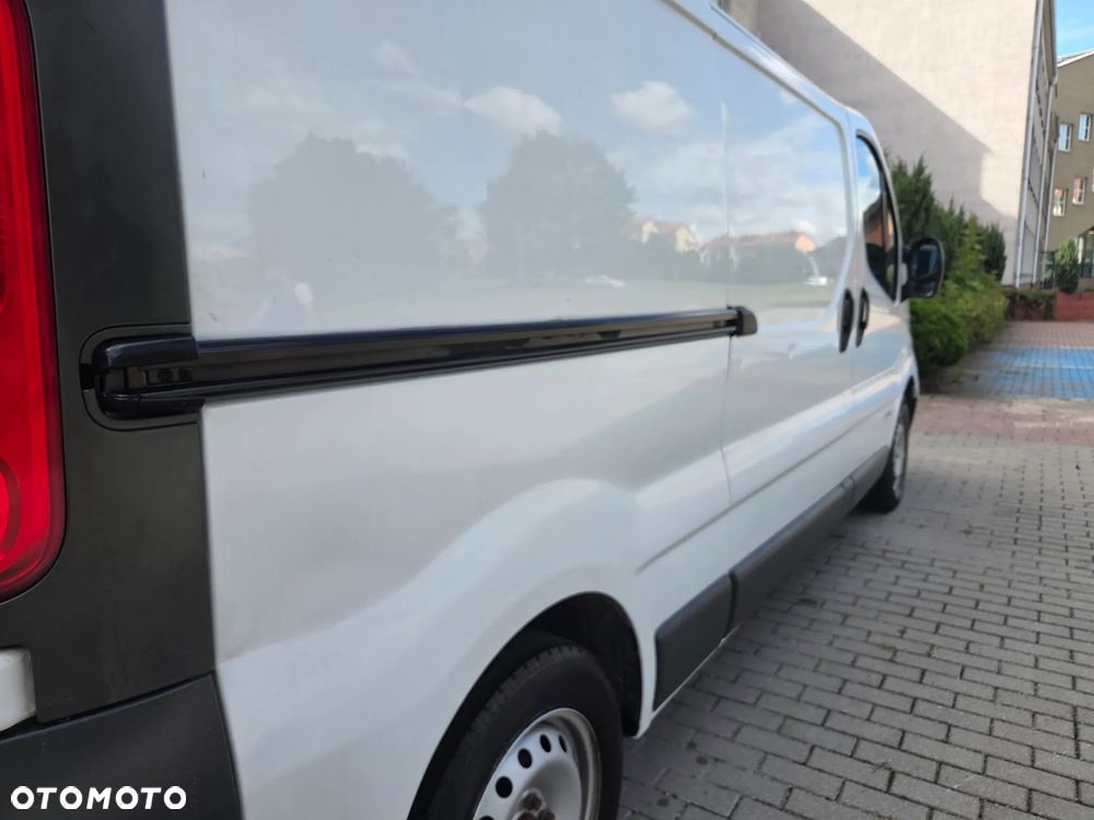 Renault Trafic - 14