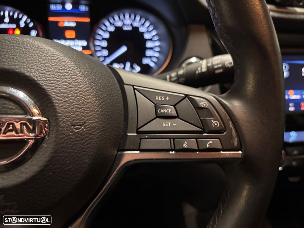 Nissan Qashqai 1.3 DIG-T N-Connecta J18 Led - 12