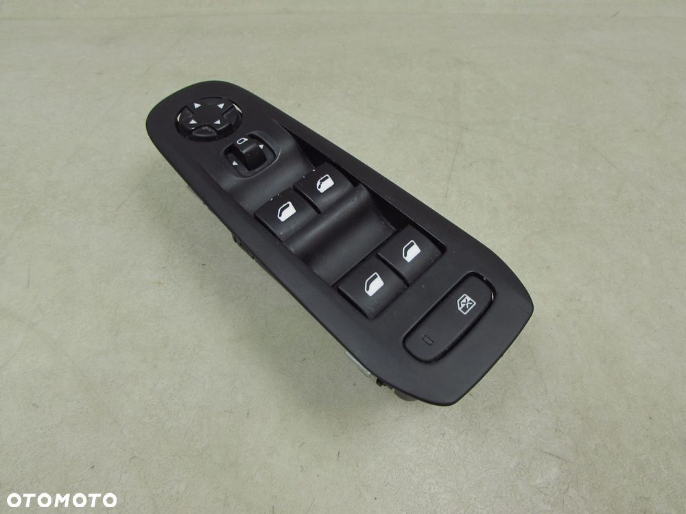 PEUGEOT 308 II T9 13-17 PANEL PRZELACZNIK SZYB PRZOD LEWY 96788281ZD - 1