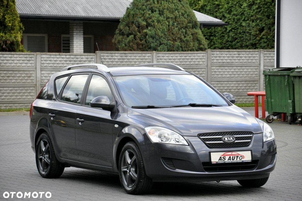 Kia Ceed 1.4 CVVT SW EX - 23