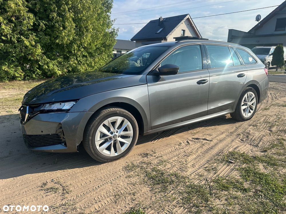 Skoda Octavia 2.0 TDI DSG Edition Plus - 8