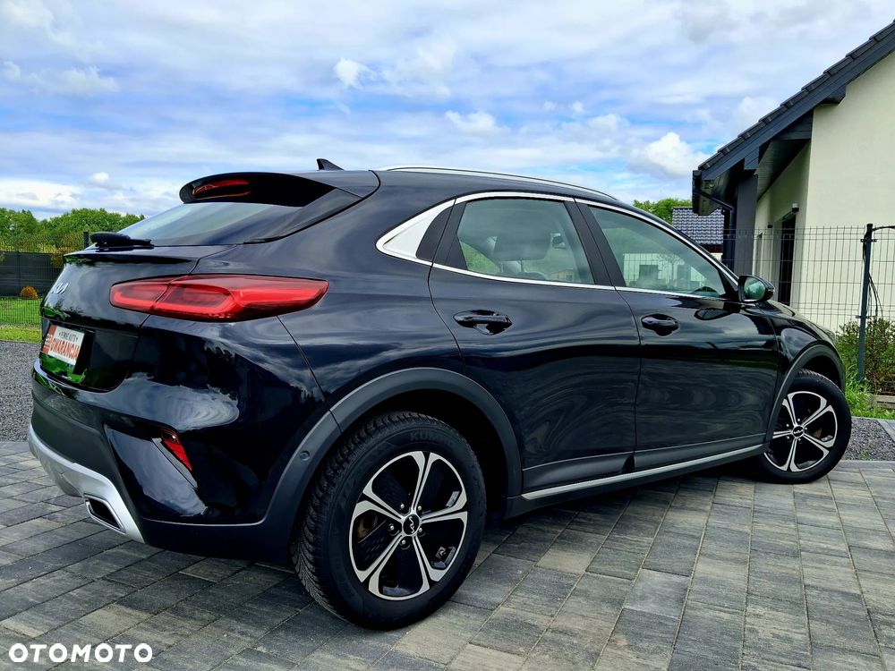 Kia XCeed - 10