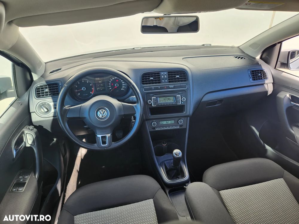 Volkswagen Polo 1.2 Comfortline - 6