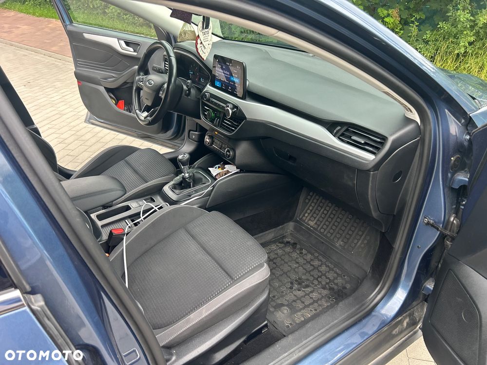 Ford Focus 1.5 EcoBlue SCR Titanium X - 9