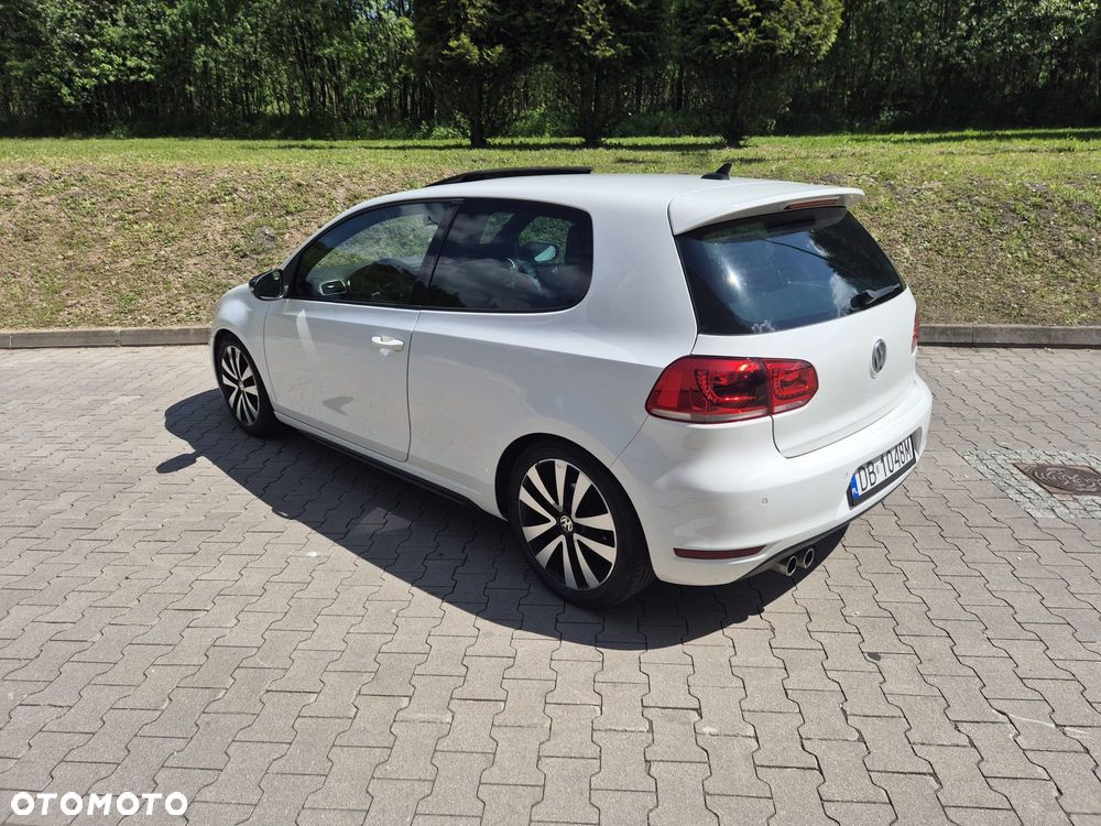 Volkswagen Golf 2.0 TDI GTD - 17