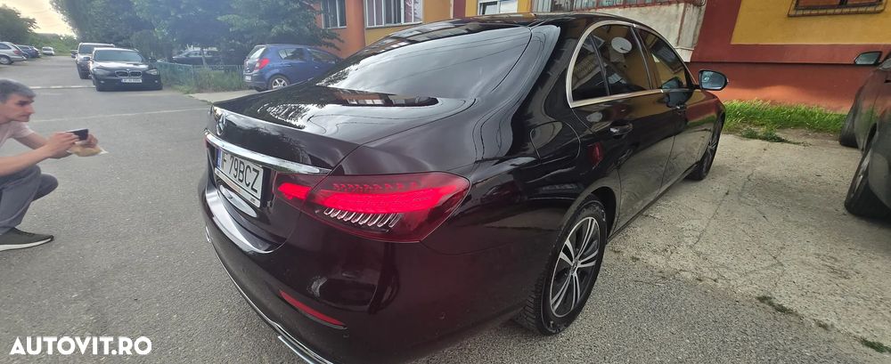 MERCEDES-BENZ E-Class 2022 — imagine 4