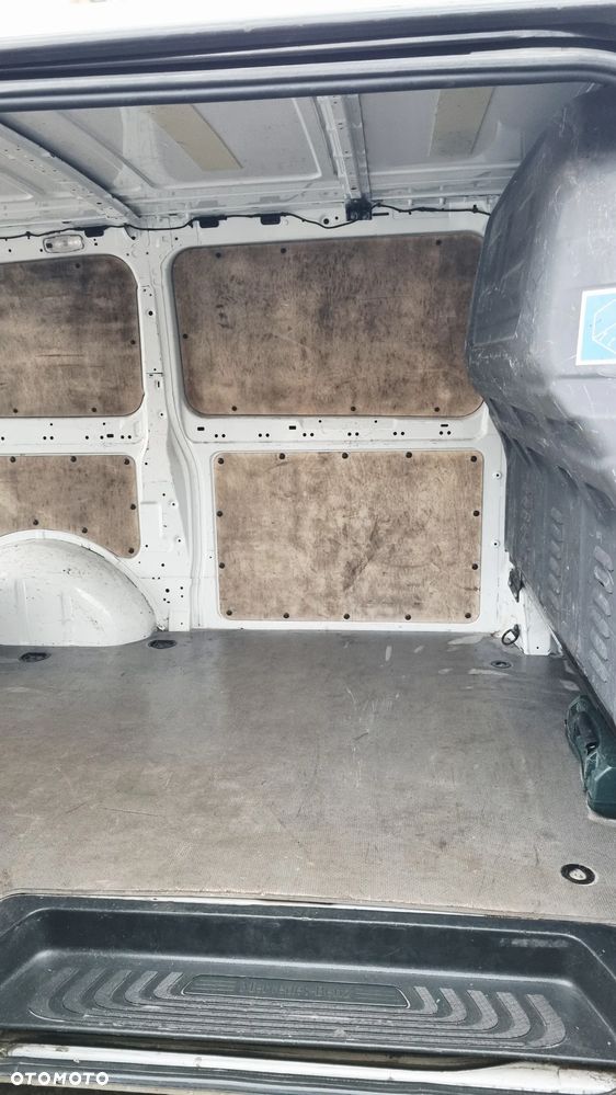 Mercedes-Benz Vito - 13