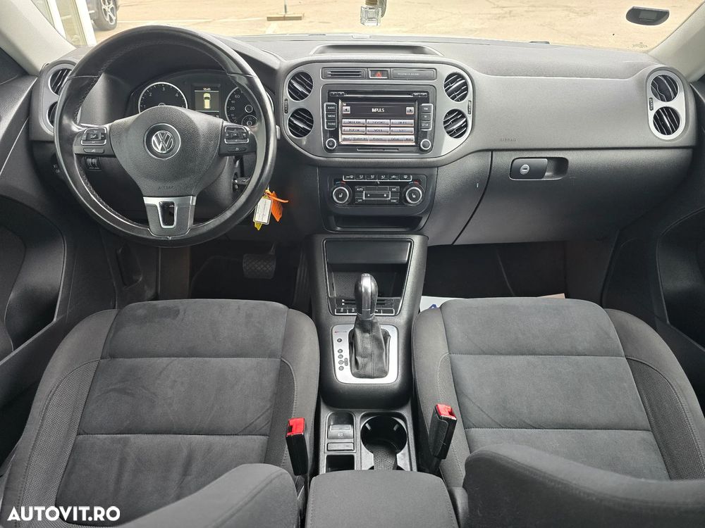Volkswagen Tiguan - 8