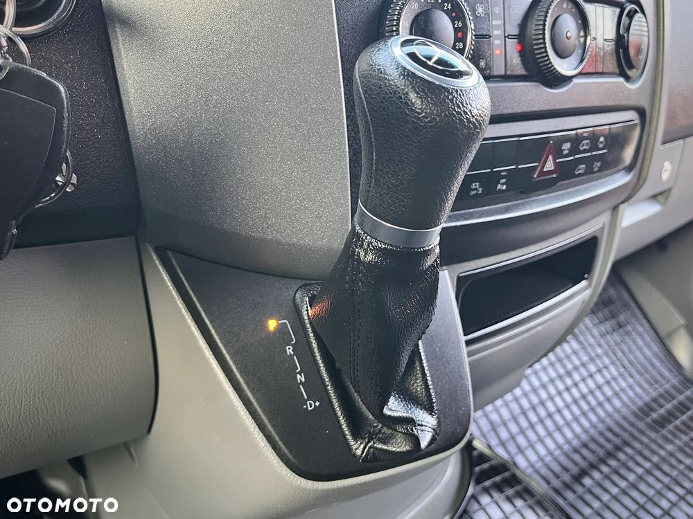 Mercedes-Benz SPRINTER 3.0 V6 AUTOMAT / EXTRA LONG / 6 OSÓB / SALON POLSKA / LEASING / KREDYT / VAT 23% - 19