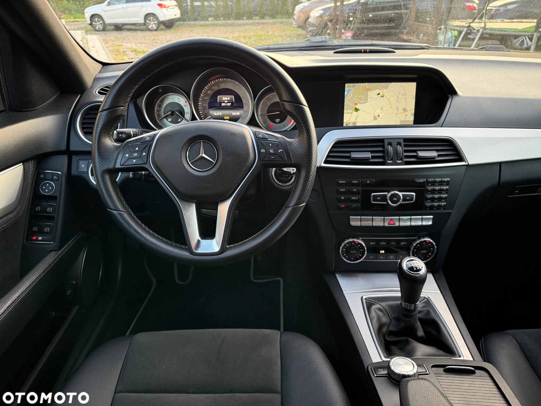 Mercedes-Benz Klasa C 200 T CDI Edition - 28