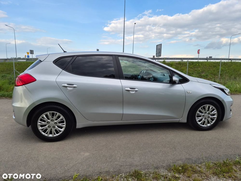 Kia Ceed 1.6 CRDi L - 8