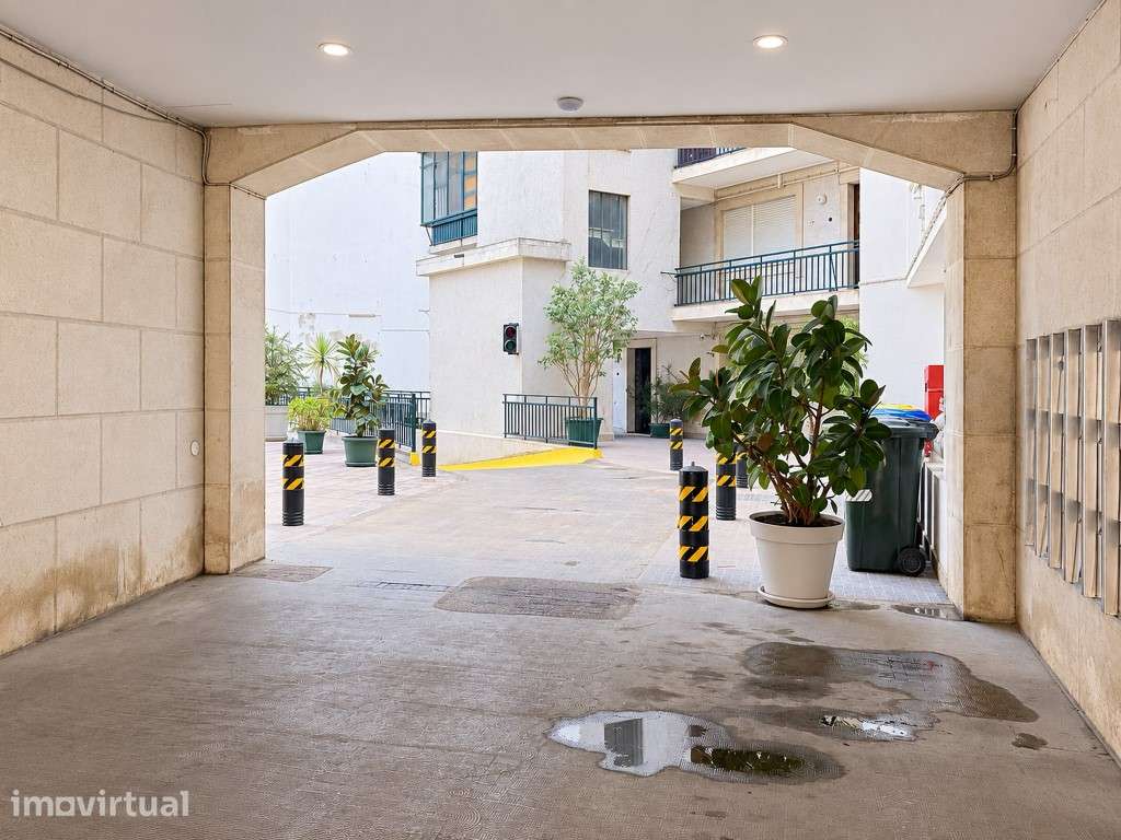 Lugar de Estacionamento à Venda | Príncipe Real - Avenida da Liberd... - Grande imagem: 3/18