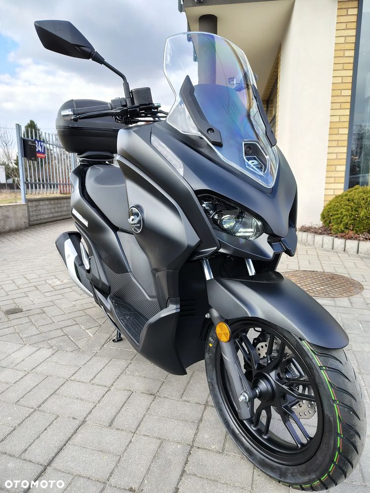 QJMOTOR MTX 125 - 10