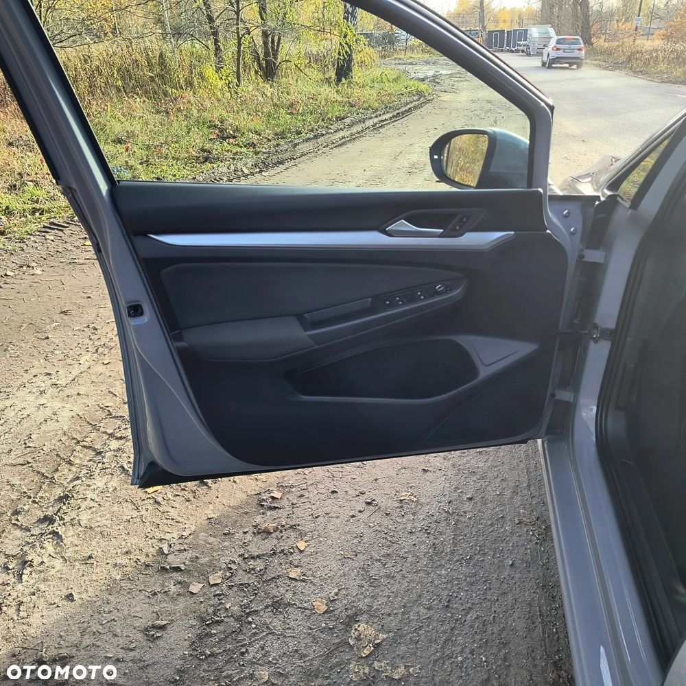 Volkswagen Golf VIII 1.5 TSI EVO Life - 9