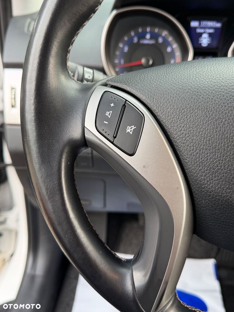 Hyundai i30 1.6 GDI Premium - 18