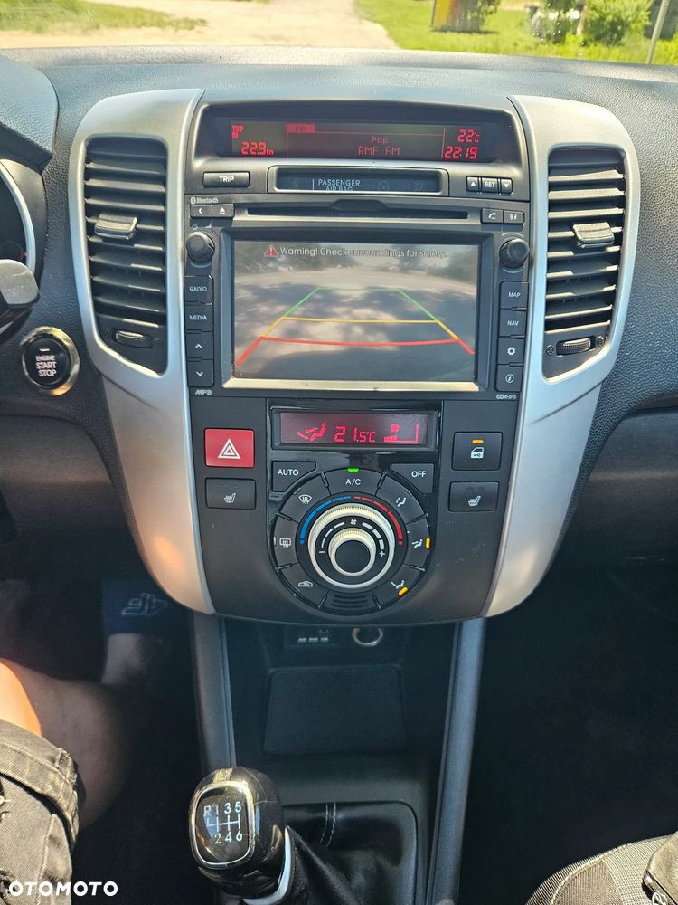 Kia Venga - 16
