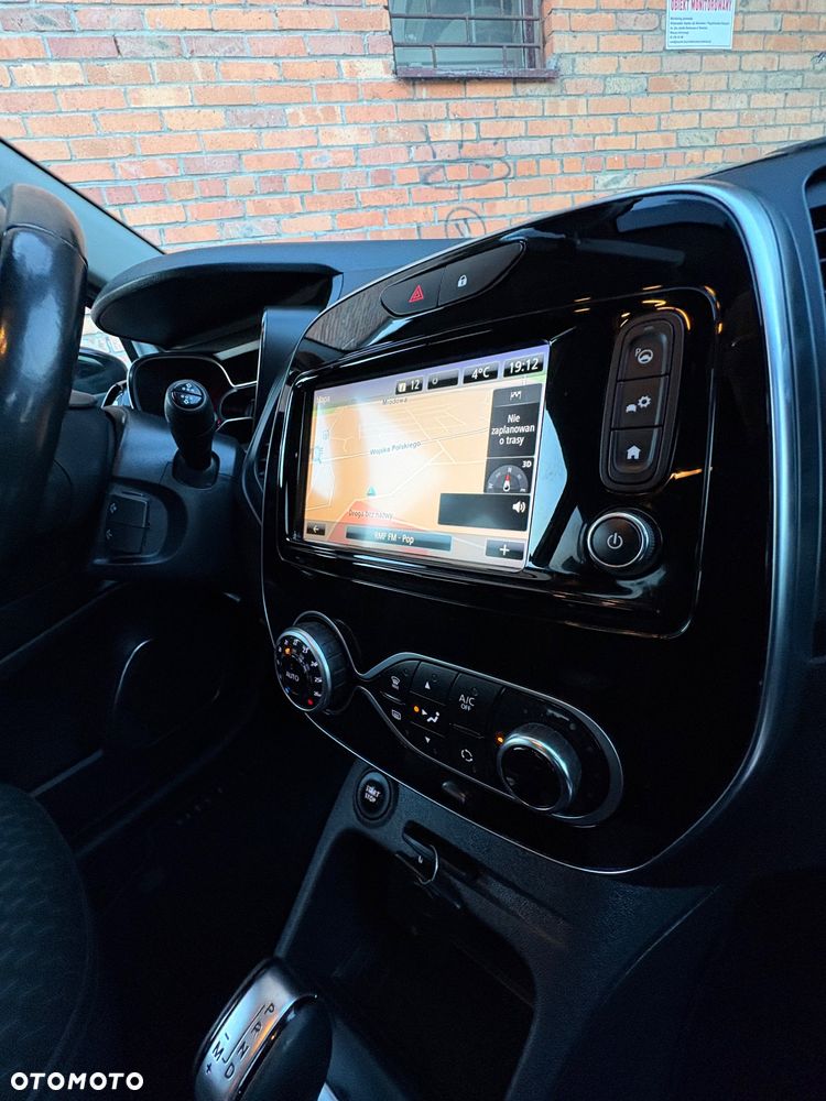 Renault Captur - 12
