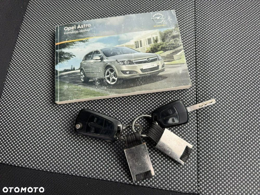 Opel Astra III 1.3 CDTI - 26