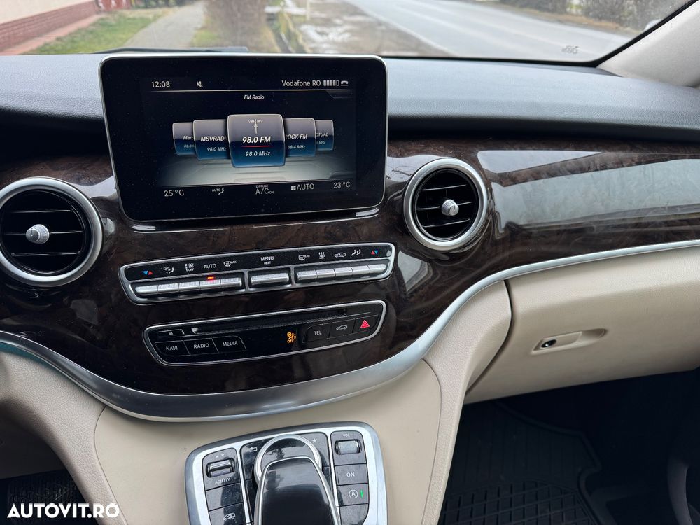 Mercedes-Benz V 250 (BlueTEC) d lang 7G-TRONIC - 20