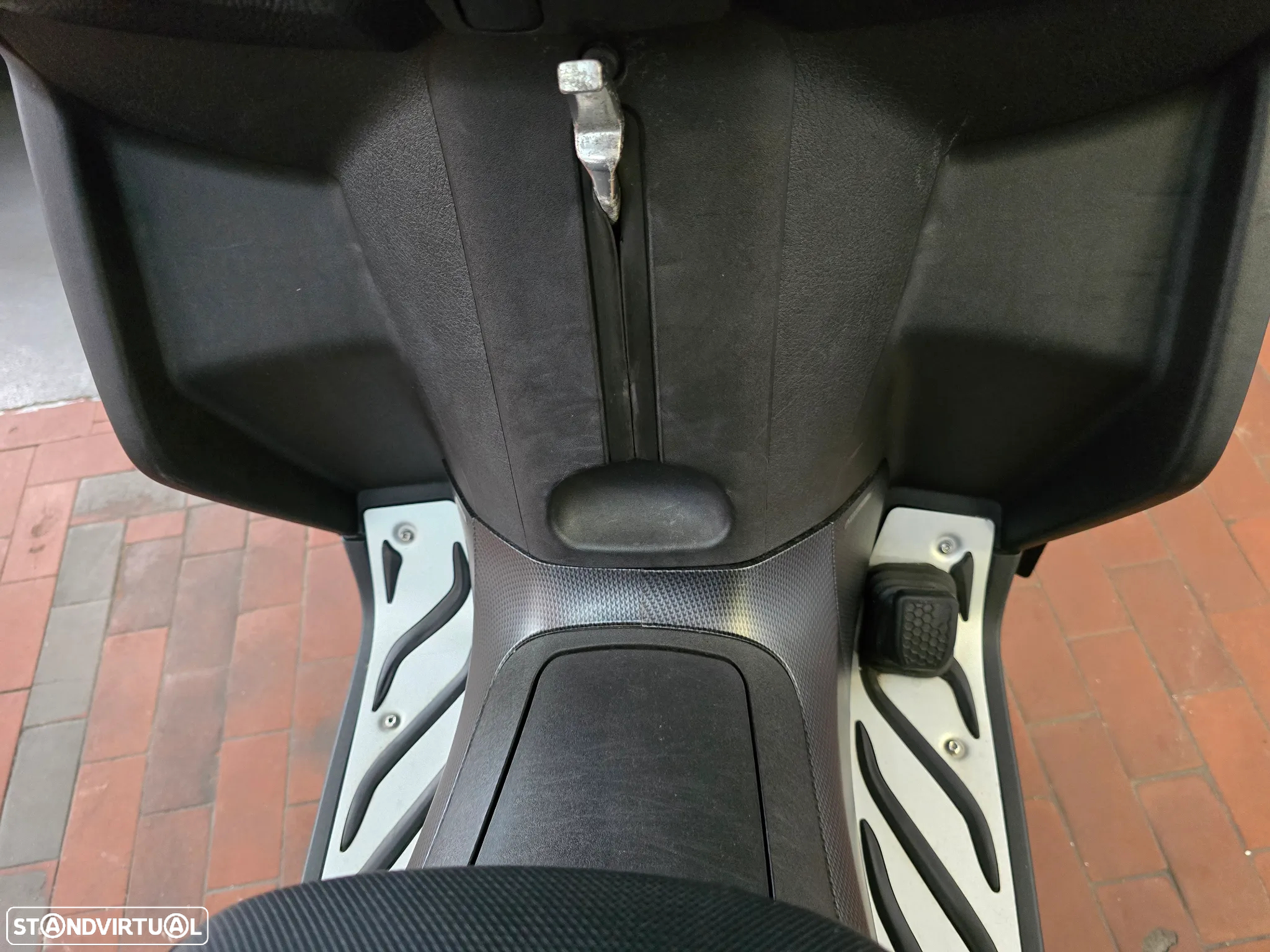 Piaggio MP3 400 hpe - 8