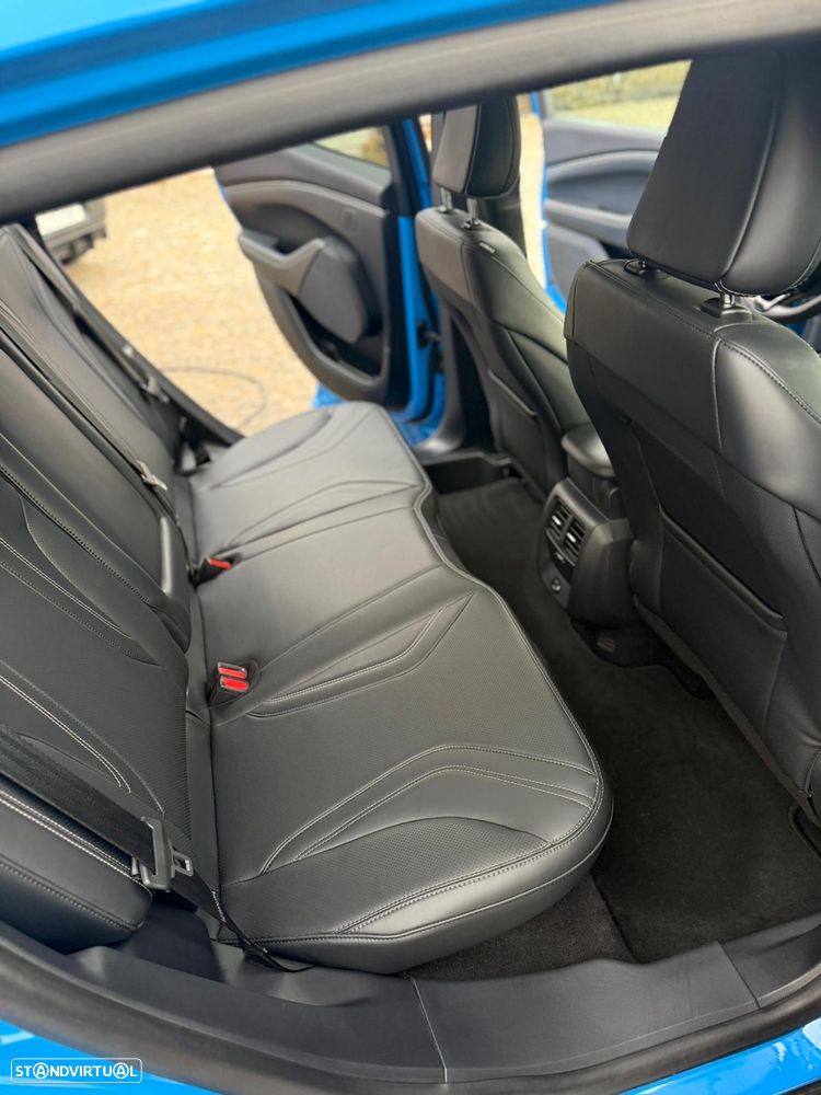 Ford Mustang Mach-E - 4